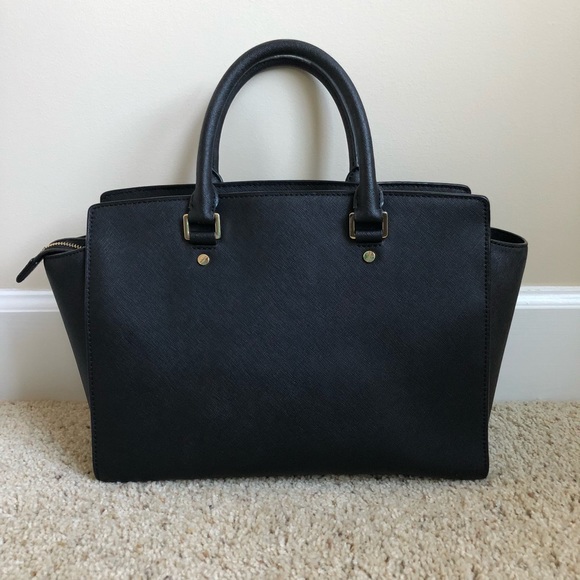Michael Kors Selma Bag- sell or trade - Picture 2 of 8